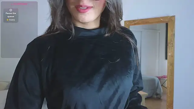 ChaosDoll   online show from 6, 1, 2026