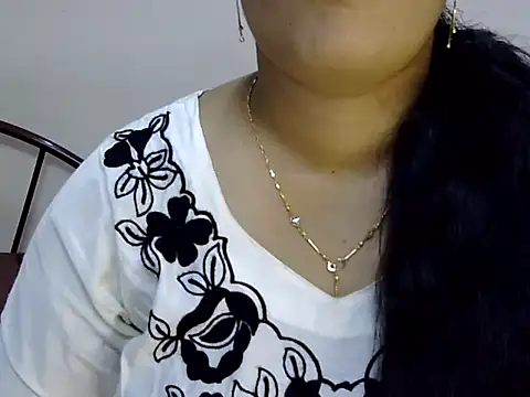 Muskan Jha online show from 3, 7, 2026