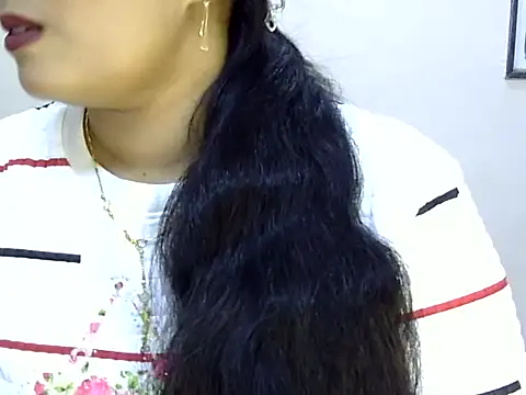 Muskan Jha online show from 5, 7, 2026