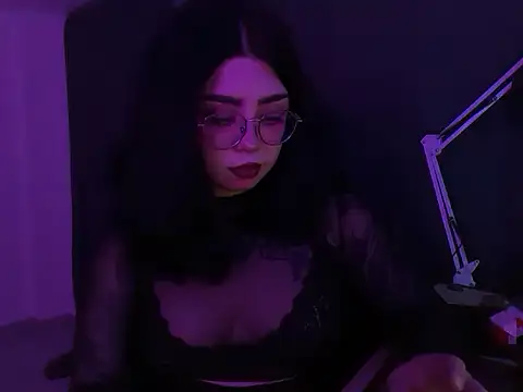 Snapshot of Seraphine00 chatting on 25, 11, 2025 Seraphine00 online show from 25, 11, 2025