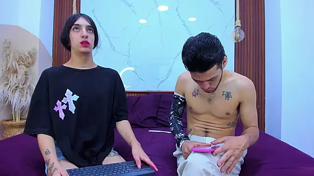 Loversinfire2 online show from 14, 3, 2026