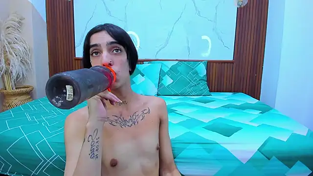 Loversinfire2 online show from 30, 3, 2026