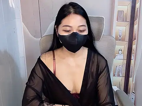 Lousii online show from 6, 4, 2026