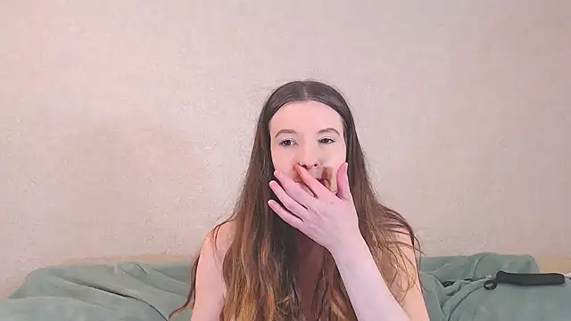 Snapshot of ArwenGoldenRose chatting on 26, 11, 2025 ArwenGoldenRose online show from 26, 11, 2025