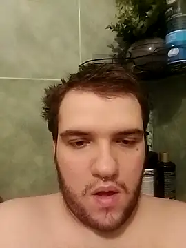 Snapshot of Ziulica chatting on 22, 11, 2025 Ziulica online show from 22, 11, 2025