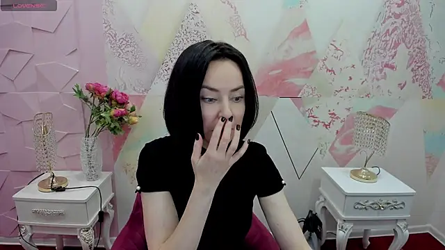 Snapshot of Suzy_mcraky1 chatting on 17, 11, 2025 Suzy mcraky1 online show from 17, 11, 2025