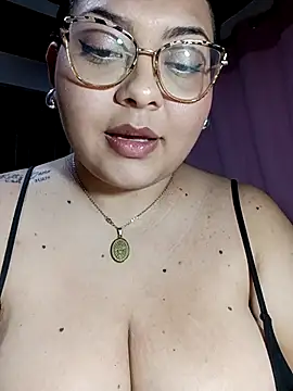 Snapshot of Anna_Lucia88 chatting on 23, 6, 2026 Anna Lucia88 online show from 23, 6, 2026