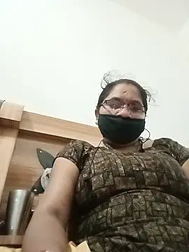 Snapshot of Menka_cut34 chatting on 20, 6, 2026 Menka cut34 online show from 20, 6, 2026
