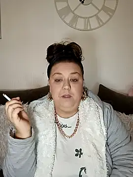 Snapshot of Nova-WiseX chatting on 1, 12, 2025 Nova-WiseX online show from 1, 12, 2025