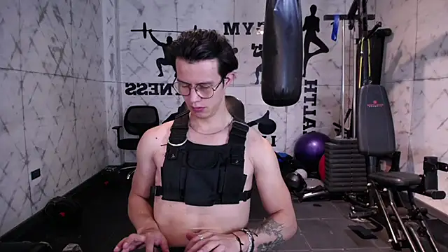 Snapshot of Brandon_starkk chatting on 24, 11, 2025 Brandon starkk online show from 24, 11, 2025