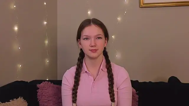 MelvinaEbner online show from 1, 12, 2025