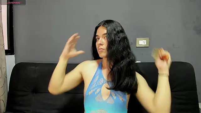 Snapshot of Angel-umbra chatting on 24, 11, 2025 Angel-umbra online show from 24, 11, 2025