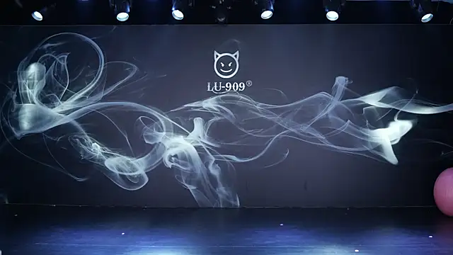 LU-909 online show from 15, 1, 2026