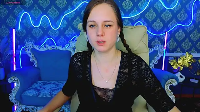 KarolinaSky online show from 24, 11, 2025