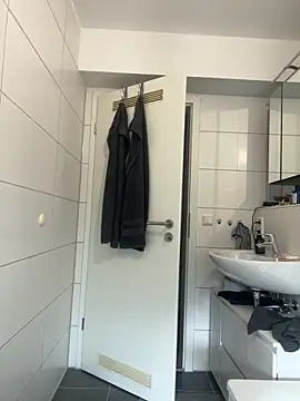 babyyboy696 online show from 24, 4, 2026