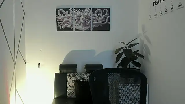 James Adams 01 online show from 16, 12, 2025