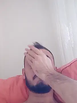 Snapshot of berkkderlerr chatting on 29, 11, 2025 berkkderlerr online show from 29, 11, 2025