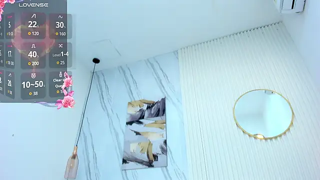 Snapshot of Afro_Luna chatting on 4, 7, 2026 Afro Luna online show from 4, 7, 2026