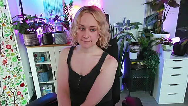 xzoeyryanx online show from 4, 2, 2026