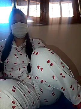 fati35flou online show from 25, 3, 2026