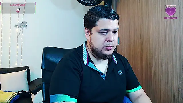 Snapshot of danna_thiago1 chatting on 22, 11, 2025 danna thiago1 online show from 22, 11, 2025