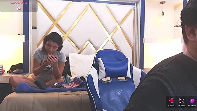 Snapshot of danna_thiago1 chatting on 27, 11, 2025 danna thiago1 online show from 27, 11, 2025