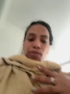 ArielleMillerr- online show from 2, 2, 2026