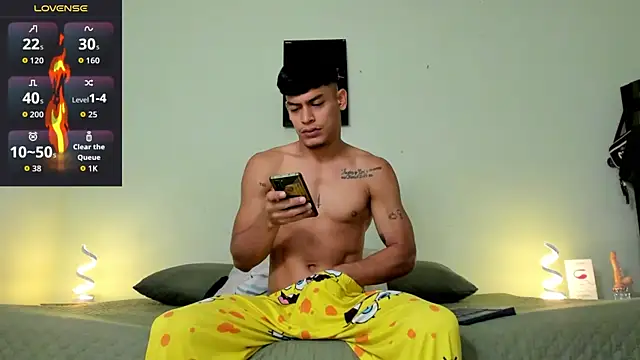 Snapshot of blorelopez chatting on 27, 3, 2026 blorelopez online show from 27, 3, 2026