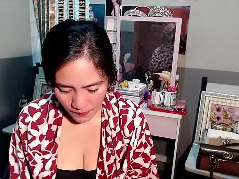 ellyaxx online show from 19, 11, 2025