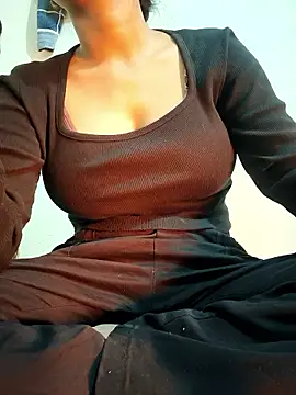 Only Lali online show from 10, 1, 2026