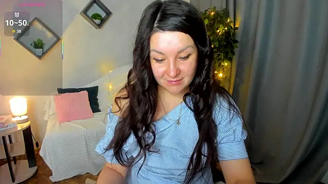 still  her online show from 18, 12, 2025