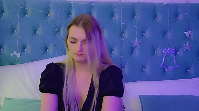 AnnyRaii online show from 12, 1, 2026