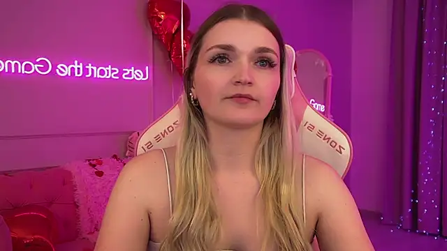 AnnyRaii online show from 13, 2, 2026