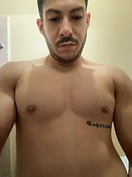 Snapshot of DARG_17 chatting on 23, 11, 2025 DARG 17 online show from 23, 11, 2025