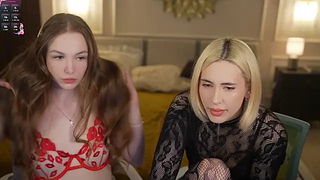 Kara cat online show from 25, 3, 2026