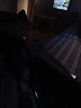 ouchenshadow2975 online show from 18, 11, 2025