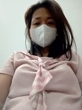 Snapshot of PamPii2x chatting on 24, 4, 2026 PamPii2x online show from 24, 4, 2026