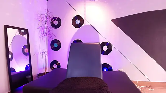 goddess julieta online show from 13, 2, 2026