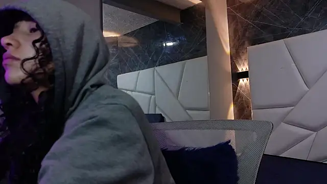 pettymoon1 online show from 23, 12, 2025