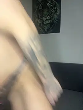 SexyInkedMiilfxx online show from 31, 1, 2026