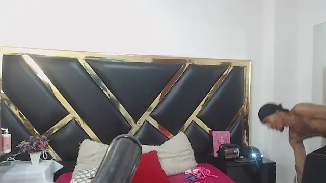 Snapshot of Caroyandy3 chatting on 22, 11, 2025 Caroyandy3 online show from 22, 11, 2025