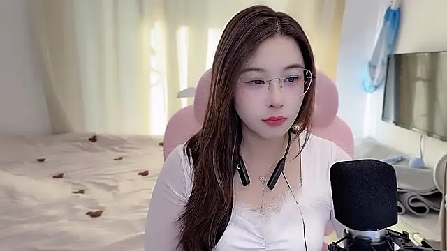 Snapshot of TTtia_ chatting on 9, 1, 2026 TTtia online show from 9, 1, 2026