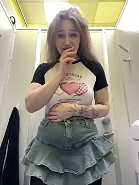 Snapshot of RussianWoman chatting on 8, 1, 2026 RussianWoman online show from 8, 1, 2026