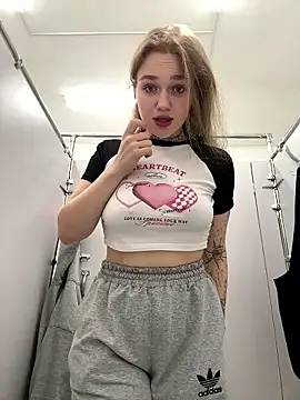 Snapshot of RussianWoman chatting on 13, 1, 2026 RussianWoman online show from 13, 1, 2026