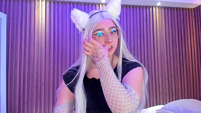 GabyRose9 online show from 17, 5, 2026