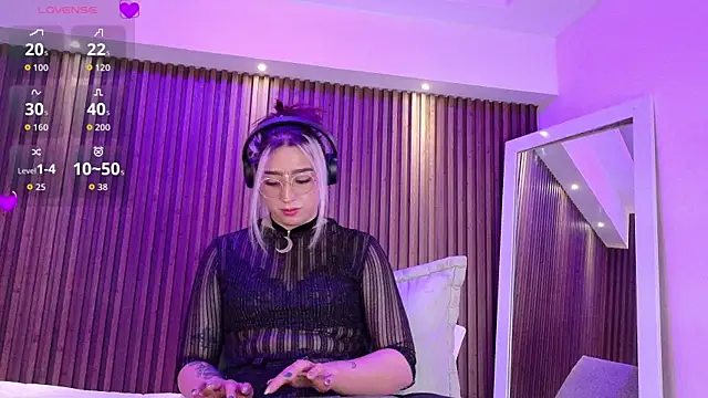 GabyRose9 online show from 15, 7, 2026