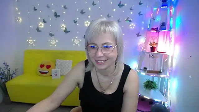 Snapshot of LaurenWishy chatting on 27, 4, 2026 LaurenWishy online show from 27, 4, 2026