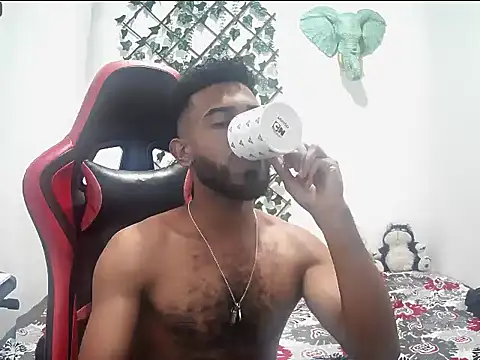 Snapshot of alberthot11 chatting on 4, 12, 2025 alberthot11 online show from 4, 12, 2025