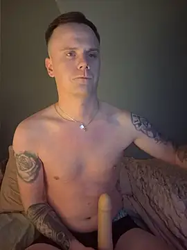 Snapshot of king-james chatting on 23, 11, 2025 king-james online show from 23, 11, 2025