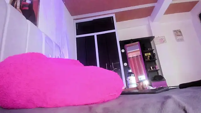 Thaliakim online show from 6, 3, 2026